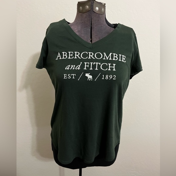 Abercrombie & Fitch Tops Abercrombie And Fitch Tshirt Poshmark